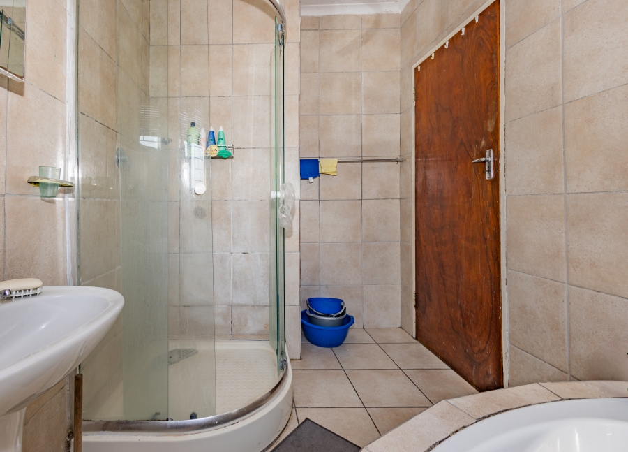 4 Bedroom Property for Sale in Fairfield Estate Western Cape